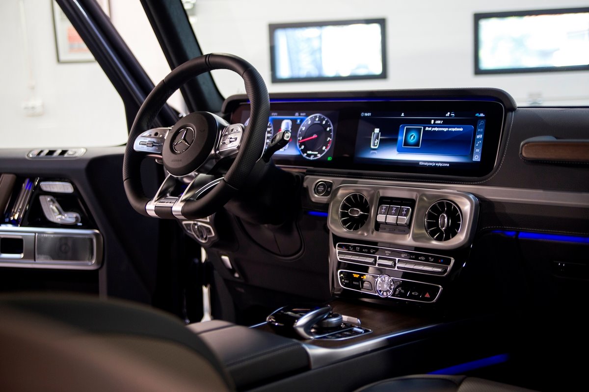 showandshine_amg_detailing_łódź_wnętrze